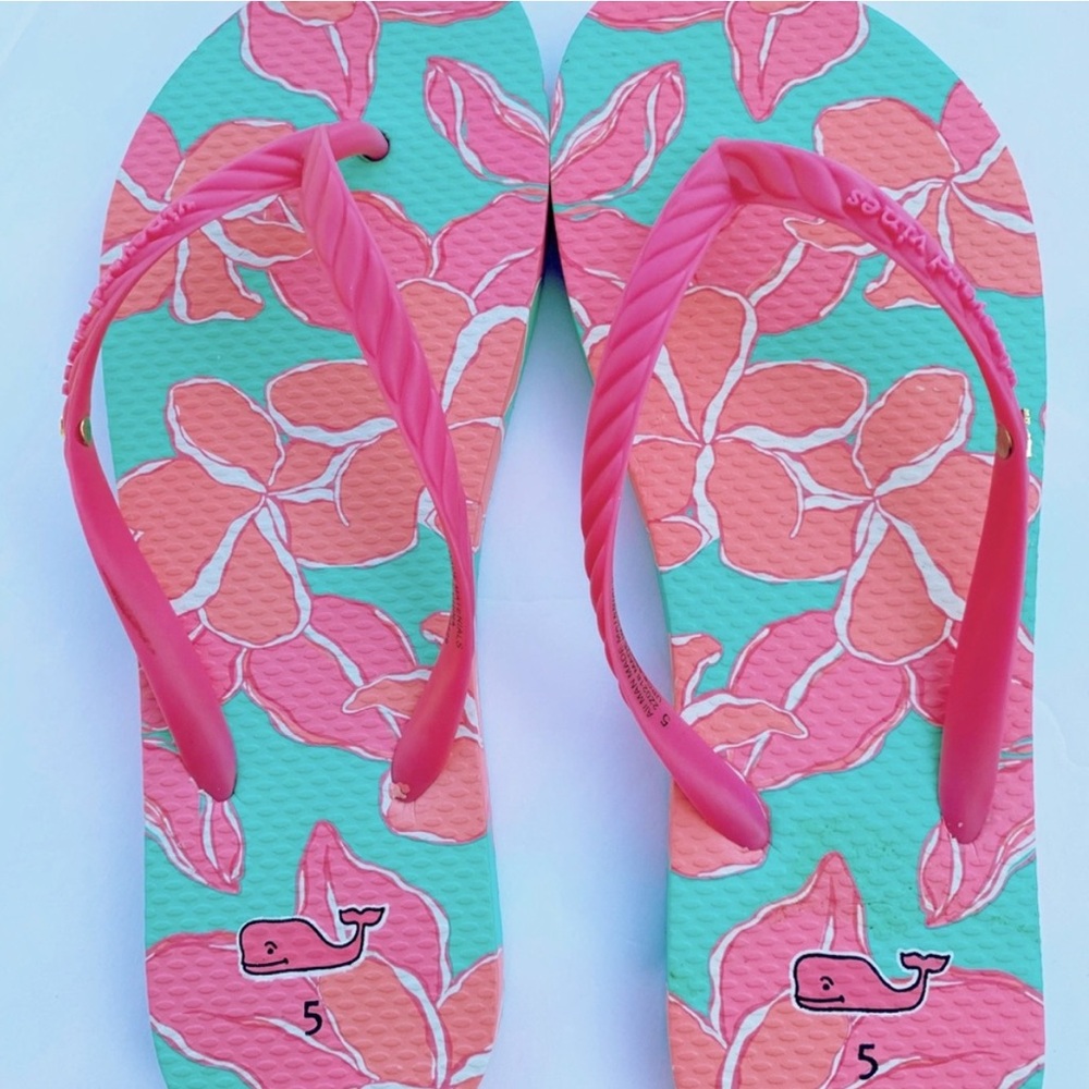 Vineyard Vines flip flops big floral tropical print pink green size 5